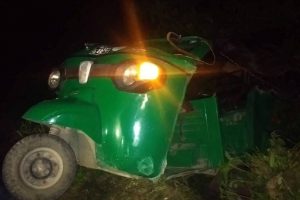 बस र अटोरिक्सा ठोक्किँदा एकको मृत्यु