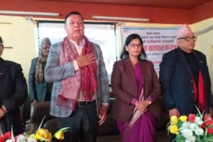 चितवनको रत्ननगरबाट सुकुमवासीलाई लालपूर्जा वितरण सूरु गर्ने मन्त्री अर्यालको भनाई