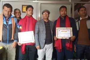 माडी नगरपालिकाद्धारा सागमा पदक विजेता दुई खेलाडी सम्मानित
