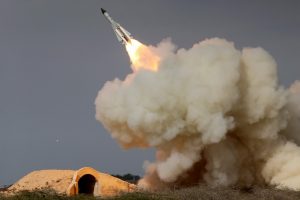 इरानले गरेको ब्यालेस्टिक मिसाइल आक्रमणमा परी ८० जना नागरिक मारिए