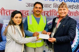 गौतमबुद्ध अन्तर्राष्ट्रिय क्रिकेट रंगशालालाई हेटौँडा उपमहानगरबाट ३० लाख सहयोग