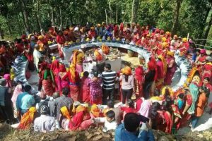 माडीका धार्मिक क्षेत्रहरुमा पर्यटकको घुइँचो (फोटो फिचर)
