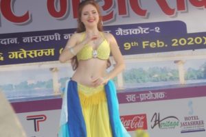 गैँडाकोट महोत्सवमा आस्था राउतले उफारिन दर्शक