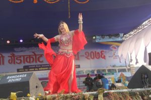 दर्शकको चाप बढेपछि गैँडाकोट महोत्सव एक दिन थपियो