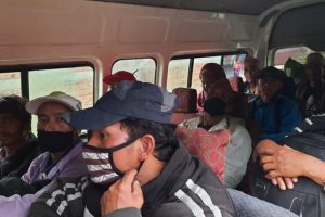 मनकारी दम्पती : जसले आठ हजार पैदलयात्रीको उद्धार गरे