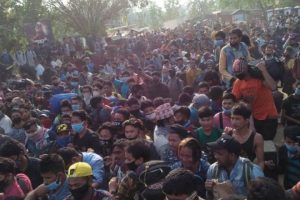 त्रिनगर भन्सार नाकाबाट ८३ हजार नेपाली भित्रिए
