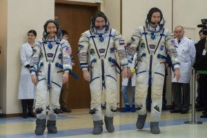 अस्पतालको झ्यालबाट हामफालेर तीन चिकित्सकको मृत्यु