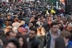 कोरोना महामारीका कारण बेलायतमा छ लाख श्रमिकले रोजगारी गुमाए