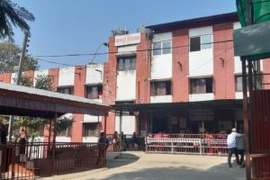भक्तपुरमा सबै सरकारी कार्यालयका सेवा बन्द