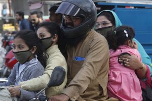 पाकिस्तानमा एक लाख ७६ हजार ६१७ संक्रमित