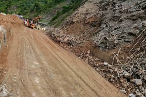 नारायणगढ–मुग्लिन सडकखण्ड पूर्ण सञ्चालन गर्न दिनभर लाग्ने
