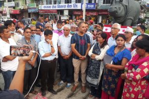 विपी स्मृति दिवसमा रत्ननगरमा दीप प्रज्ज्वलन
