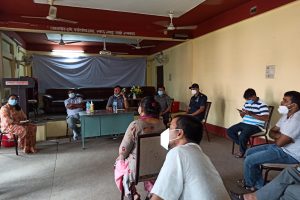 पूर्वी चितवनमा आज राति १२ बजेबाट लागुहुने गरि १ हप्ता लकडाउन गर्न जिल्ला प्रशासनमा सिफारिस