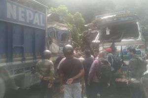 मुग्लिङ नारायणगढ सडक खण्डको खहरे पुलमा सवारी दुर्घटना