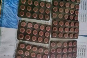 माडीमा लागु औषध नाइट्राभेट ट्याबलेट सहित एक युवक पक्राउ