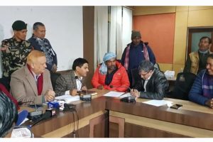 २१ दिनभित्र बक्यौता भुक्तानी गर्ने सहमति पछि उखु किसानले गरे आन्दोलन स्थगित