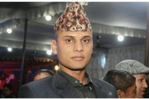 सवारी दुर्घटना मुद्धामा घुस लिएको आरोप लागेका थानकोटका इन्सपेक्टर शर्मा निलम्बित