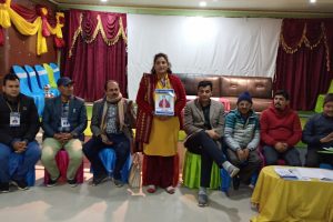 खैरहनी उवासंघमा नेकपाबाट अध्यक्ष पदको उमेदवार ओली भन्छिन:सबै वडामा संघकाे पहिचान बनाउँछाै