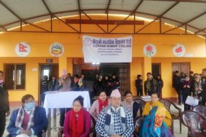 माडीको खैरहनी मा.विमा अध्यनरत विद्यार्थीहरुलाई न्यानो कपडा बितरण