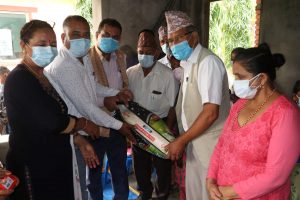 नेपाल रेड्क्रस सोसाइटी, पिठुवा उपशाखा द्वारा राहत सामग्री सहयोग,२२ परिवार लाभान्वित