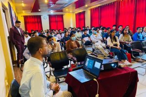 राइटपाथ चितवनकाे युके लिक्षत बृहत सेमिनार सम्पन्न, तीन सय बढि बिद्यार्थीकाे सहभागीता