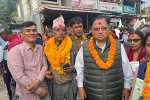 ईच्छाकामनाका मतदाताले श्रेष्ठलाई भने “अरु पार्टीको विश्वास गुम्यो, अब हाम्रो भोट तपाईलाई”