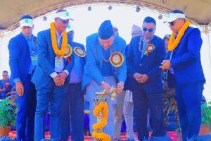 ‘१७ औं चितवन हात्ती तथा पर्यटन महोत्सव–२०८०’ को अर्थमन्त्री डा. महतले गरे उद्घाटन