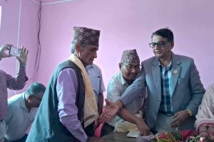 राप्तीबाट समाजबादीका दुई नेता एमालेमा प्रवेश